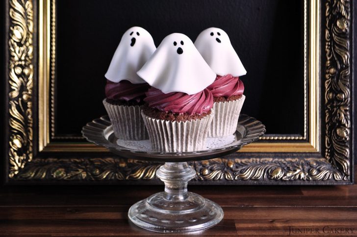 ghost-cupcakes-halloween-cute-decorating-ideas-and-recipes-for-cupcake-easy-toddlershalloween-728x483